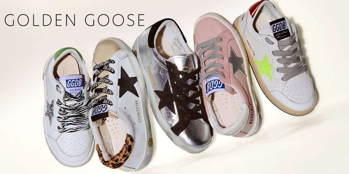 Golden Goose Sneakers Outlet without even saying anything