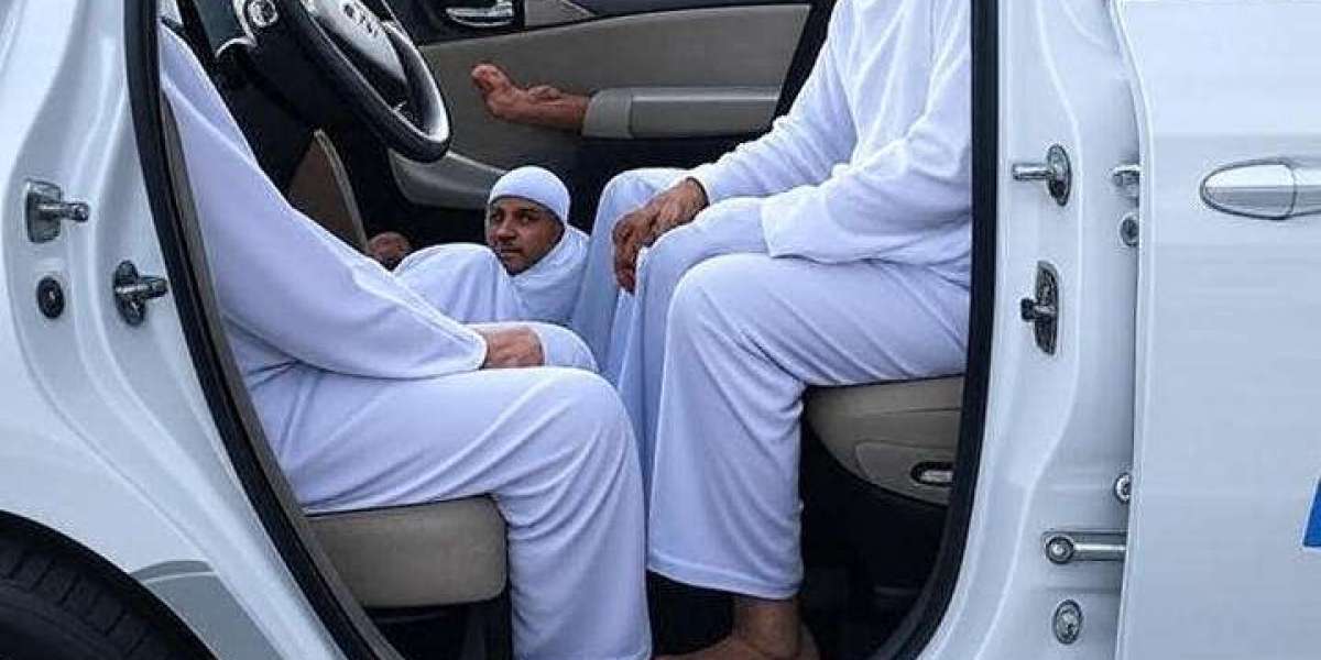 Safety Standards of Taxi Services in Makkah