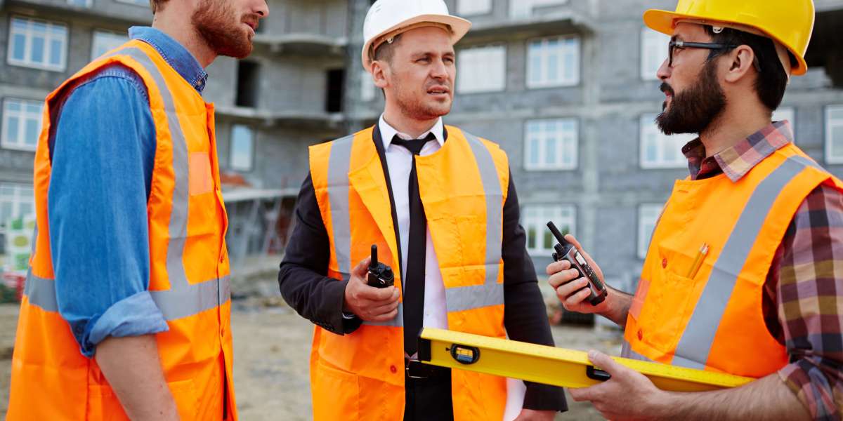 Why Crane Weather Precautions Should Be Part of Daily Safety Checks
